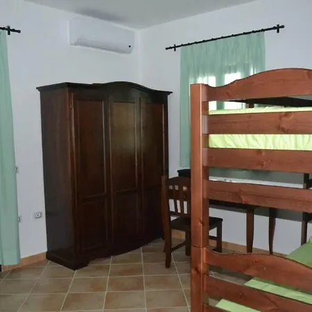 Pietra, Immersa Nel Verde. Area Relax E Bbq Вилла Доргали
